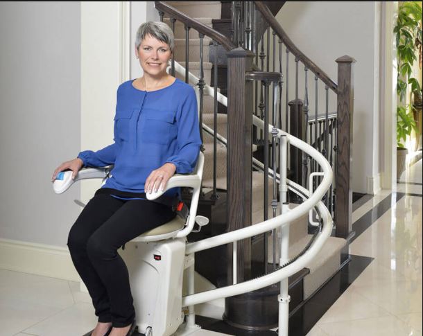 curved stair lifts in Nixa, MO